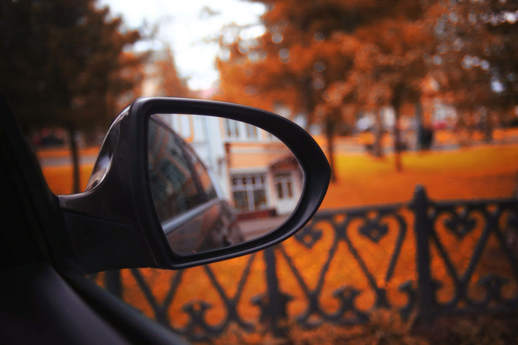 car-autumn-wing-mirror